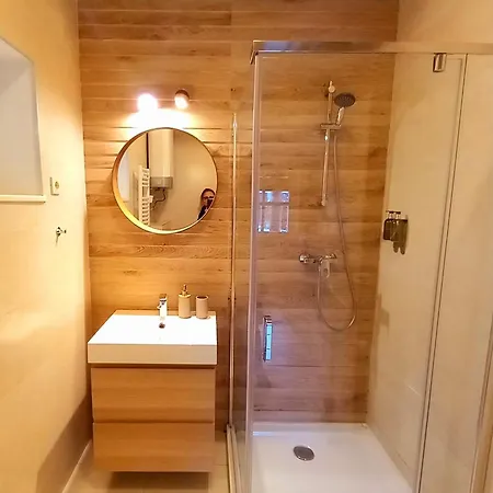 Quarto em Acomodações Particulares Ori Art
